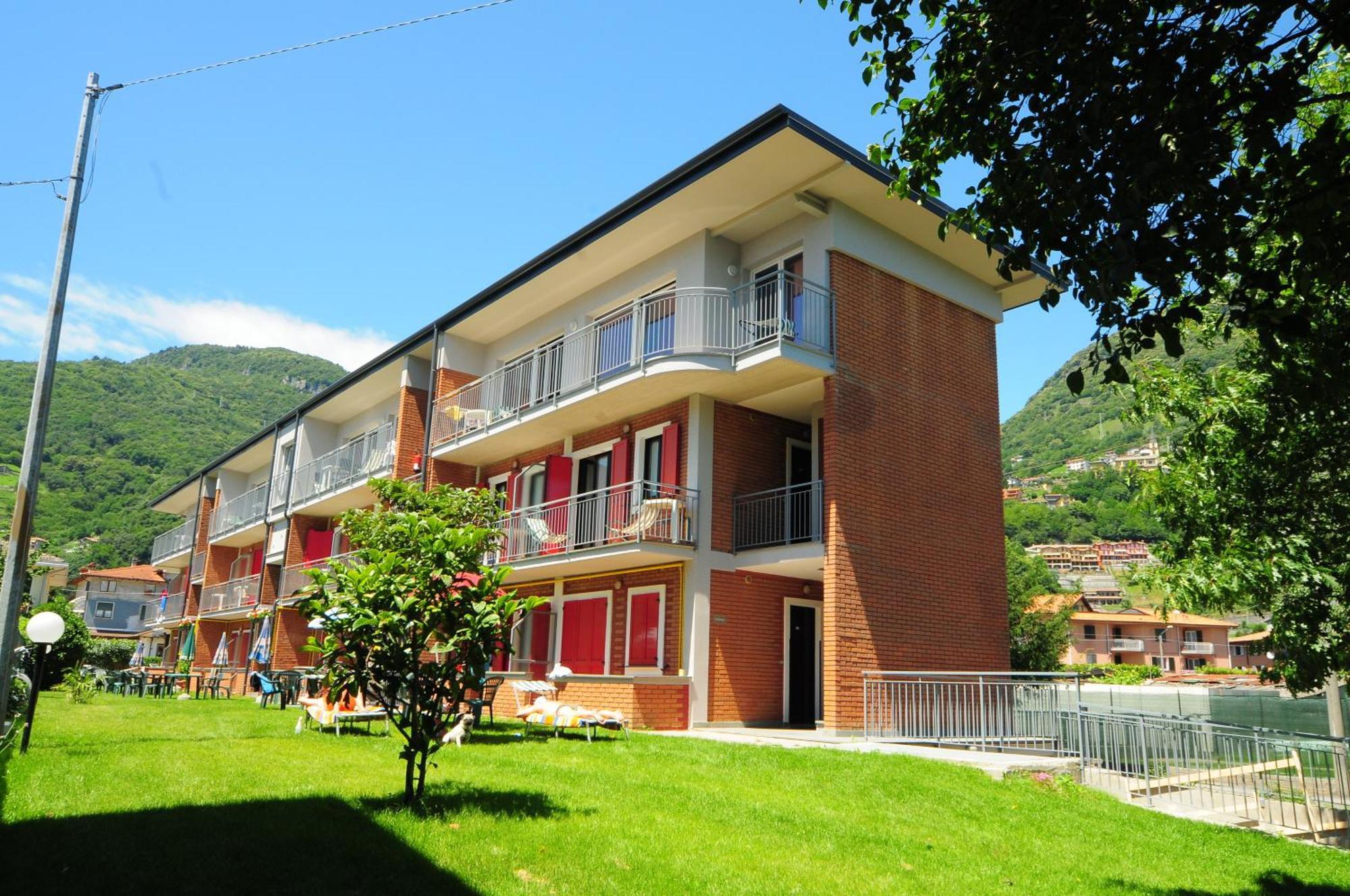 Residence Windsurf Domaso Exterior photo