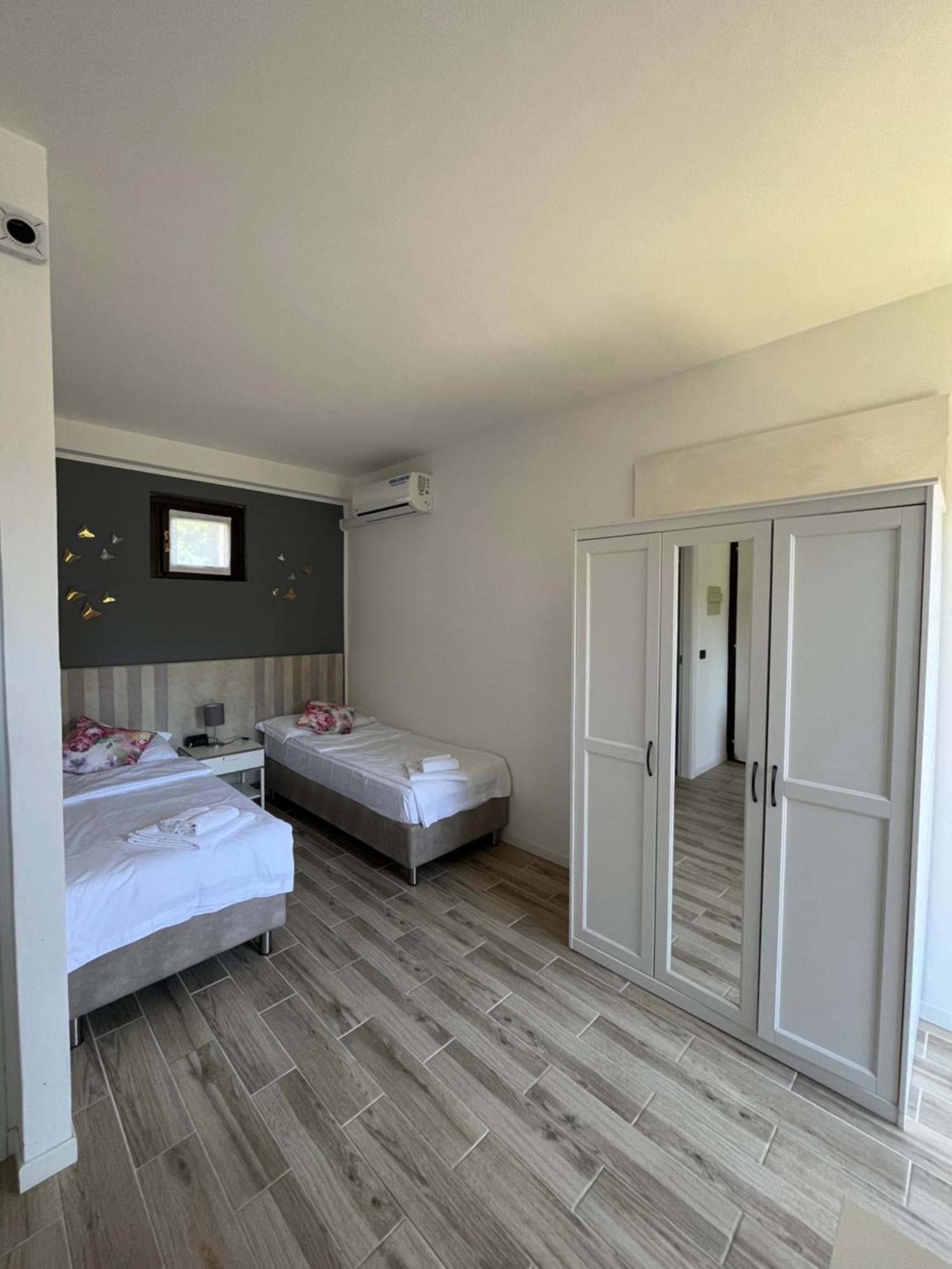 Residence Windsurf Domaso Exterior photo